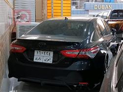 تۆیۆتا کامری